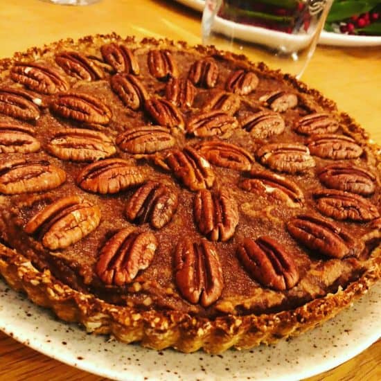 Pecan Pie with White Beans Caramel