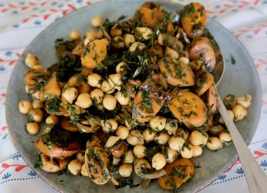 Chickpeas and whole Carrots Stir fry