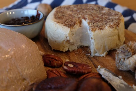 FRAUXMAGE – Delicious Nutty Baked Cheese